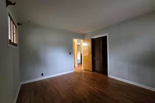 721 N Carroll Ave, Michigan City, IN 46360 - Photo 16