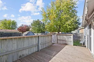 2303 Worthington Dr, Valparaiso, IN 46383 - Photo 14