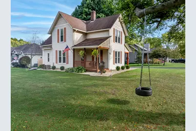 1808 Washington Street, Valparaiso, IN 46383 - Photo 2