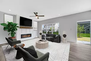 708 Druim Tr, Crown Point, IN 46307 - Photo 2