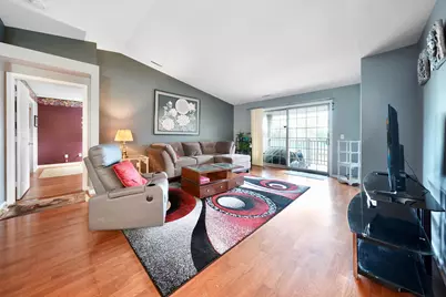 9841 Wildwood Court #2b, Highland, IN 46322 - Photo 4