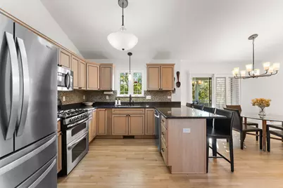 2335 Legend Circle E, Chesterton, IN 46304 - Photo 6