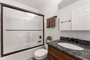 2335 Legend Circle E, Chesterton, IN 46304 - Photo 20