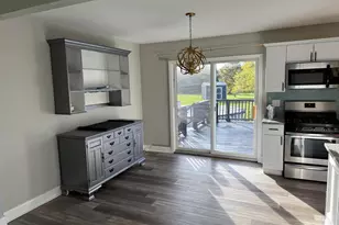 7600 W Mill Ct, Hobart, IN 46342 - Photo 14