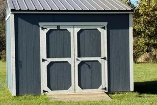 7600 W Mill Ct, Hobart, IN 46342 - Photo 4