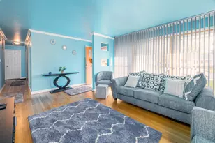 1850 W 58th Pl, Merrillville, IN 46410 - Photo 8