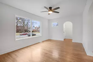 7937 Forest Ave, Munster, IN 46321 - Photo 8