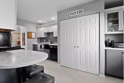 1707 Whittier Park Drive, Valparaiso, IN 46383 - Photo 6