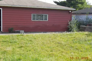 429 Ellsworth St, Gary, IN 46404 - Photo 16