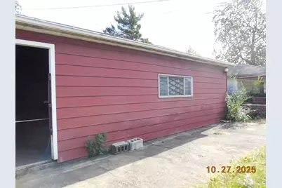 429 Ellsworth Street, Gary, IN 46404 - Photo 14