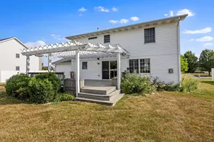 1741 E 106th Pl, Crown Point, IN 46307 - Photo 32