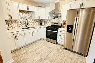 6741 Ash Pl, Gary, IN 46403 - Photo 4