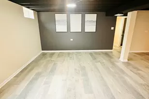 6741 Ash Pl, Gary, IN 46403 - Photo 12