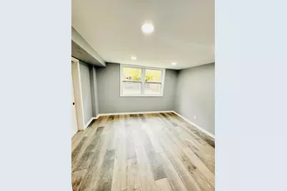 8120 Lakewood Avenue, Gary, IN 46403 - Photo 10