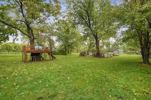 4901 E 73rd Ave, Merrillville, IN 46410 - Photo 28