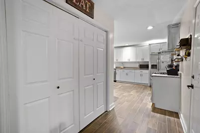 4901 E 73rd Avenue, Merrillville, IN 46410 - Photo 8