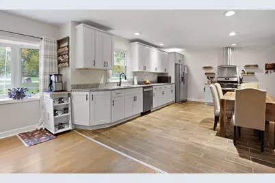 4901 E 73rd Avenue, Merrillville, IN 46410 - Photo 6