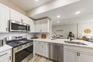 1181 Harbor Way, Chesterton, IN 46304 - Photo 4