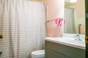 8435 Van Buren Ct, Munster, IN 46321 - Photo 10