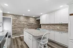 10710 Porter St, Crown Point, IN 46307 - Photo 18