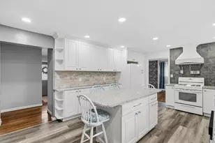 10710 Porter St, Crown Point, IN 46307 - Photo 16