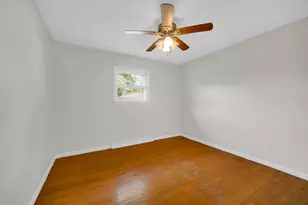 401 N Joliet St, Hobart, IN 46342 - Photo 16