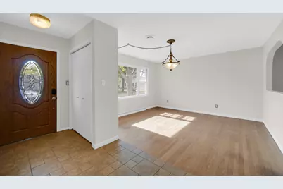 401 N Joliet Street, Hobart, IN 46342 - Photo 4