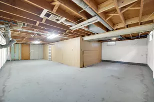 401 N Joliet St, Hobart, IN 46342 - Photo 22