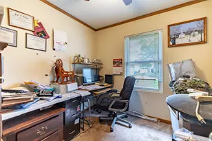 407 Prairie St, Crown Point, IN 46307 - Photo 16