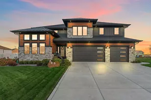 9343 Iris Dr, Saint John, IN 46373 - Photo 2