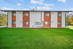 2080 E Rand St, Hobart, IN 46342 - Photo 16