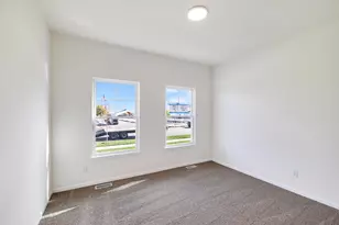 13070 Carolina St, Crown Point, IN 46307 - Photo 4