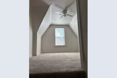 812 S Lake Park Avenue, Hobart, IN 46342 - Photo 14