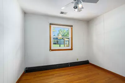 1207 Kenwood Avenue, Valparaiso, IN 46385 - Photo 6