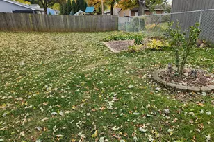 1207 Kenwood Ave, Valparaiso, IN 46385 - Photo 18