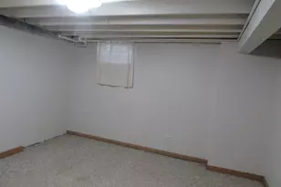 1207 Kenwood Ave, Valparaiso, IN 46385 - Photo 10