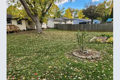 1207 Kenwood Avenue, Valparaiso, IN 46385 - Photo 16