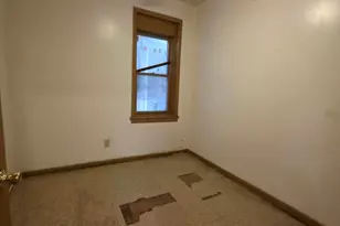 4853 McCook Ave, East Chicago, IN 46312 - Photo 6