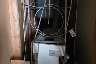 4853 McCook Ave, East Chicago, IN 46312 - Photo 14