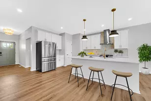 613 Idlewild Ln, Chesterton, IN 46304 - Photo 6