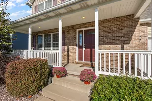 1156 Donegal Ln, Crown Point, IN 46307 - Photo 4