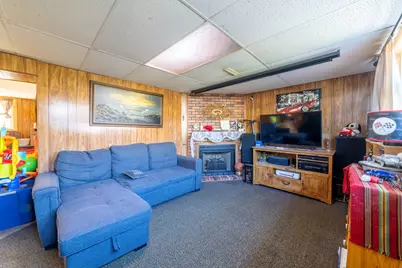 225 N Dwiggins Street, Griffith, IN 46319 - Photo 28