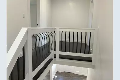 1825 W 7th Avenue, Gary, IN 46404 - Photo 12