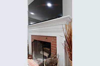 1709 Parkview Avenue, Whiting, IN 46394 - Photo 12