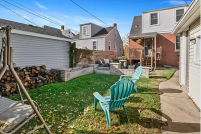 1709 Parkview Avenue, Whiting, IN 46394 - Photo 8