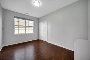 10325 Birchbrook Dr, Dyer, IN 46311 - Photo 16