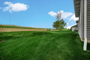 10325 Birchbrook Dr, Dyer, IN 46311 - Photo 20