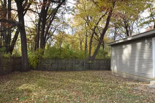 2242 Newton St, Lake Station, IN 46405 - Photo 18