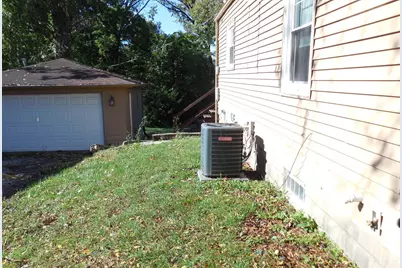 42 Indian Trail, Merrillville, IN 46410 - Photo 4