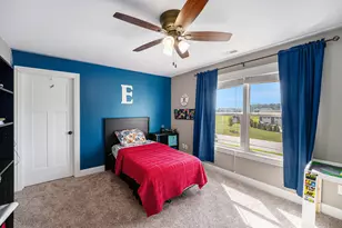 877 Farmview Dr, Valparaiso, IN 46383 - Photo 26